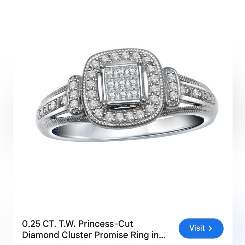 Silvery White Princess-Cut Diamond Cluster Ring with Halo